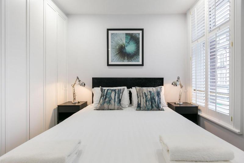 Urban Chic - Shaftesbury - Oda