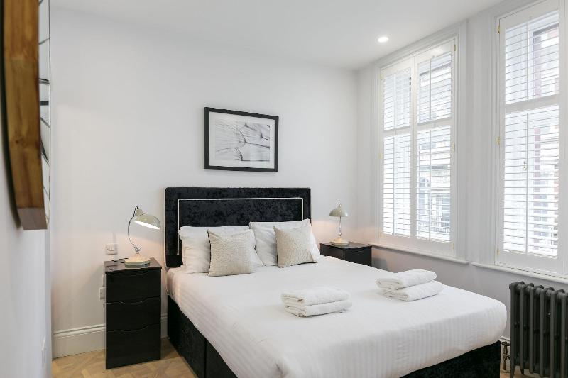 Urban Chic - Shaftesbury - Oda
