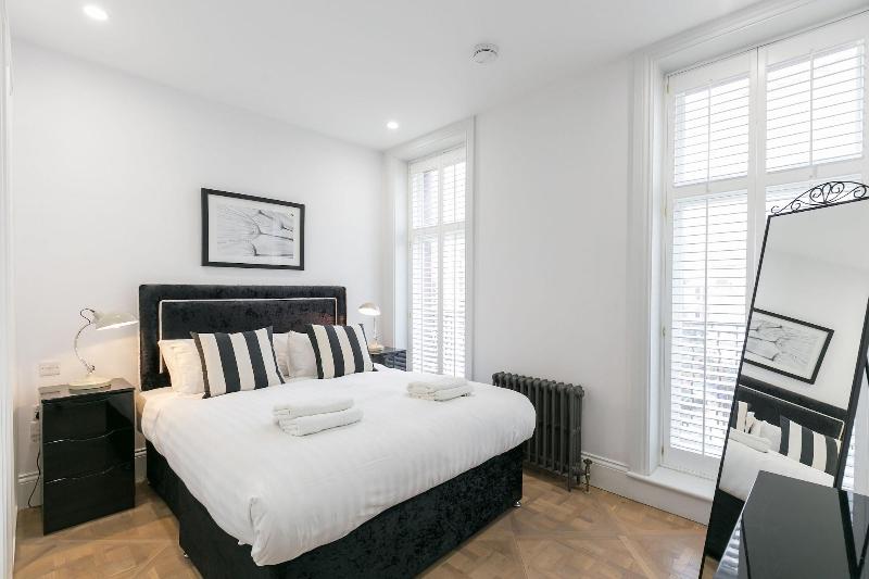 Urban Chic - Shaftesbury - Oda