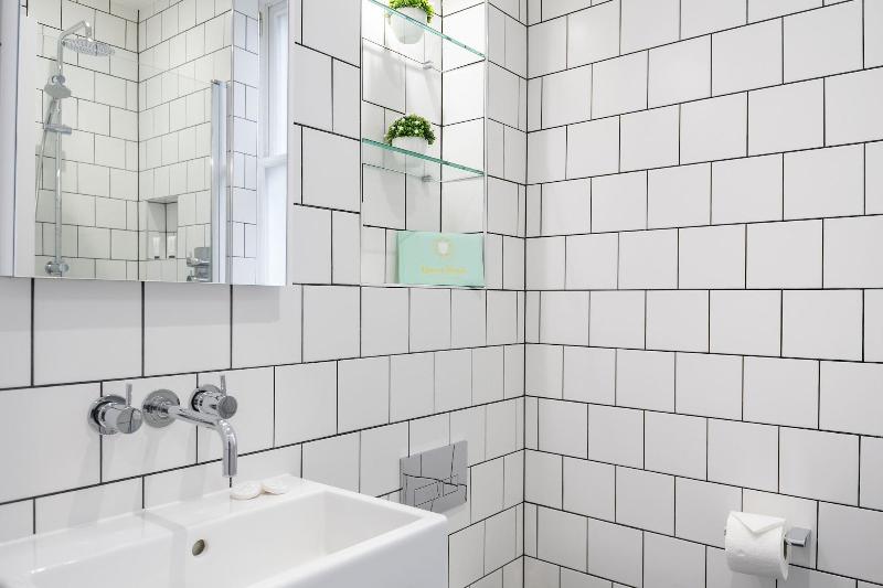 Urban Chic - Shaftesbury - Oda