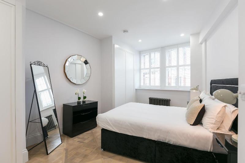 Urban Chic - Shaftesbury - Oda