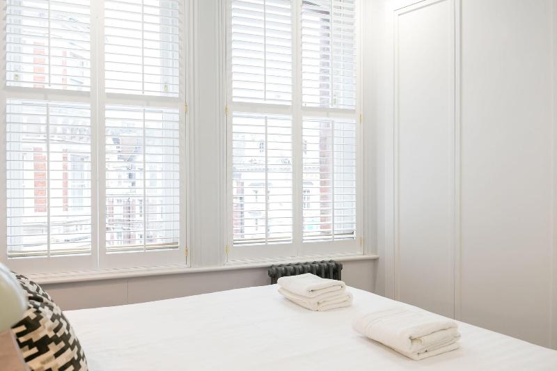 Urban Chic - Shaftesbury - Oda