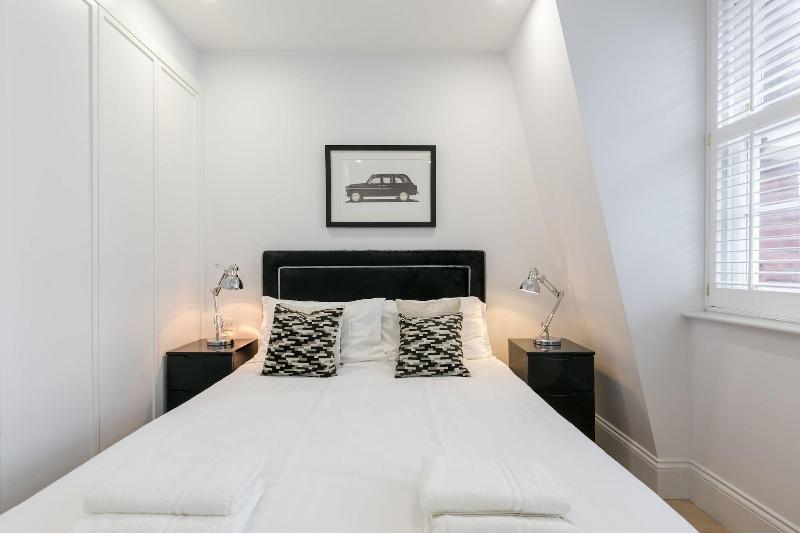 Urban Chic - Shaftesbury - Oda