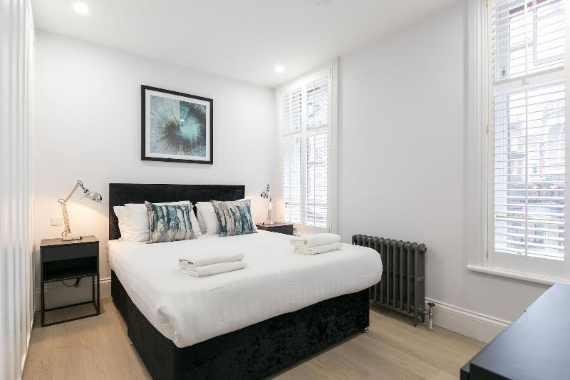 Urban Chic - Shaftesbury - Oda