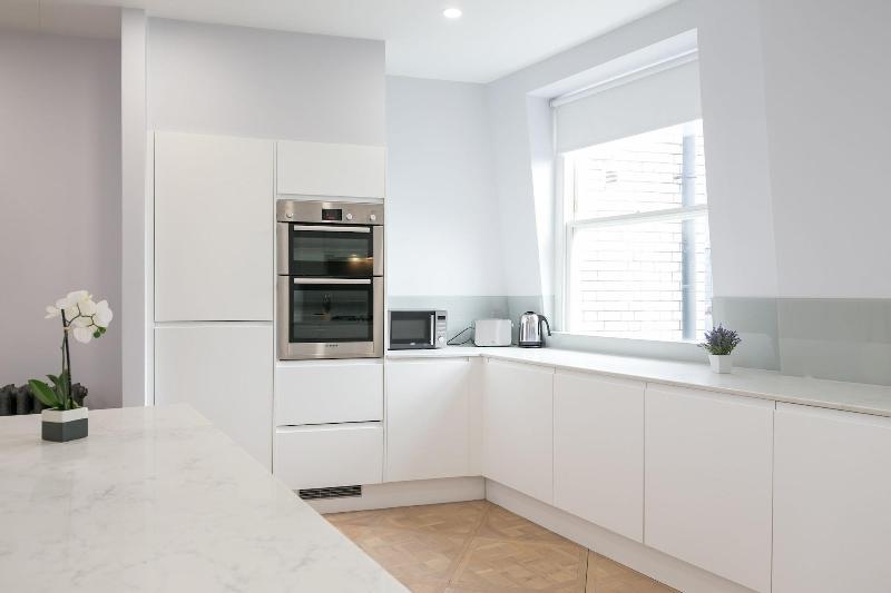 Urban Chic - Shaftesbury - Oda