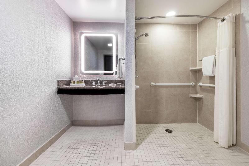Doubletree by Hilton Newark Penn Station - Oda