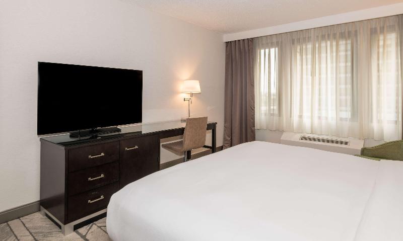 Doubletree by Hilton Newark Penn Station - Oda