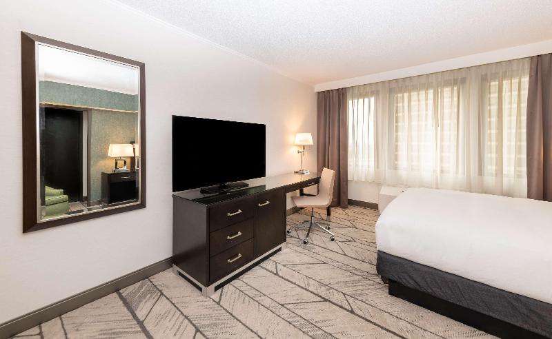 Doubletree by Hilton Newark Penn Station - Oda
