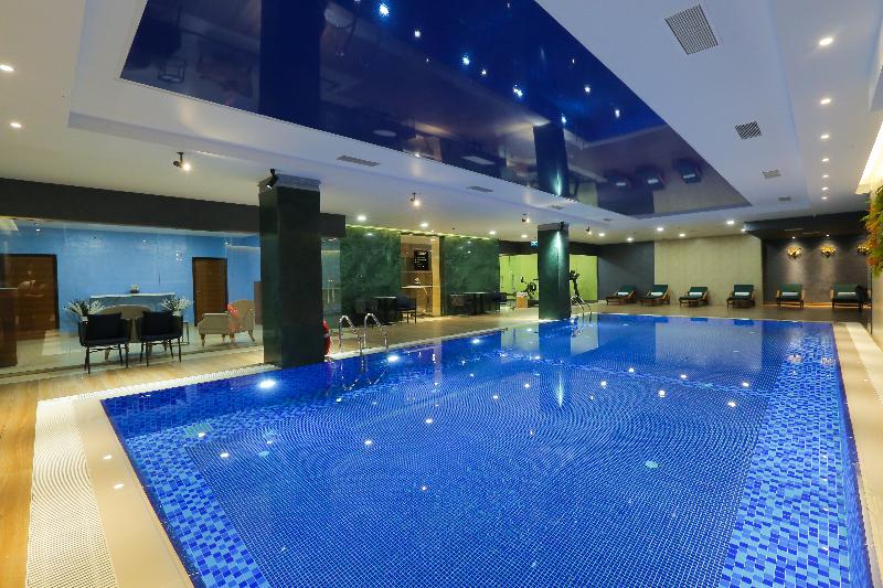 Marjan Plaza Hotel - Havuz