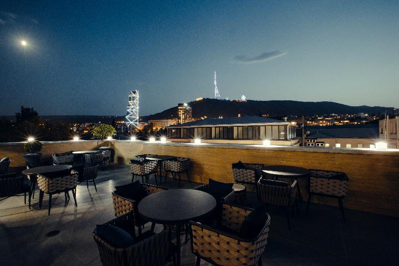 Marjan Plaza Hotel - Teras