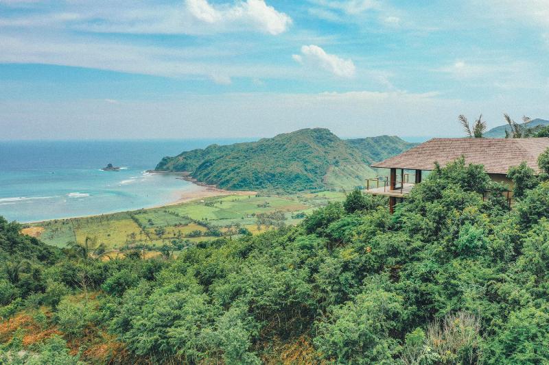 Tampah Hills - Genel