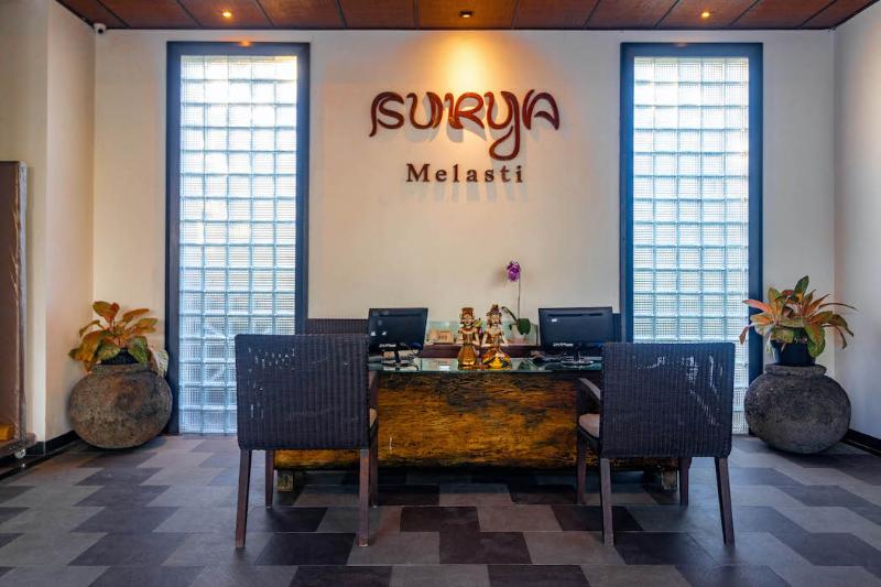 Surya Melasti Exclusive Beach Villa by Sajiwa - Lobi
