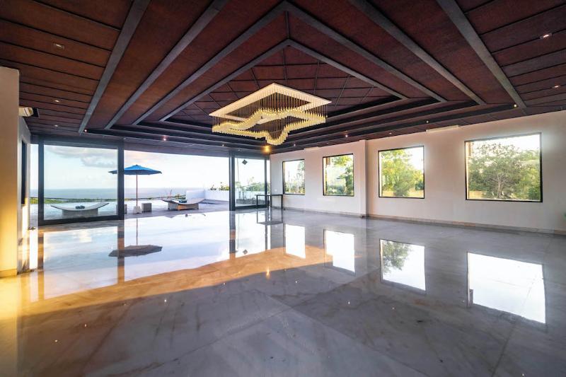 Surya Melasti Exclusive Beach Villa by Sajiwa - Toplantı