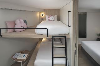 JonoX Phuket Karon fotoÄŸrafÄ±