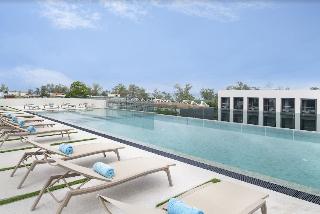 JonoX Phuket Karon fotoÄŸrafÄ±