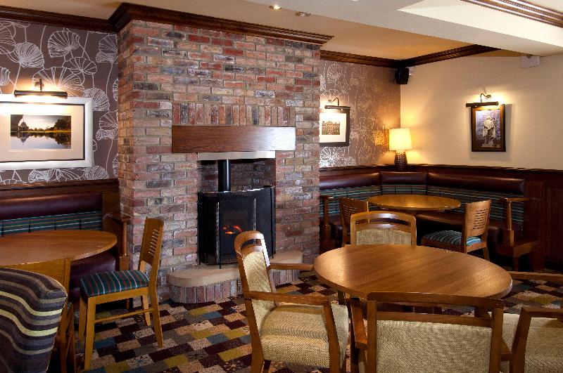 Premier Inn Bedford South - A421 - Bar