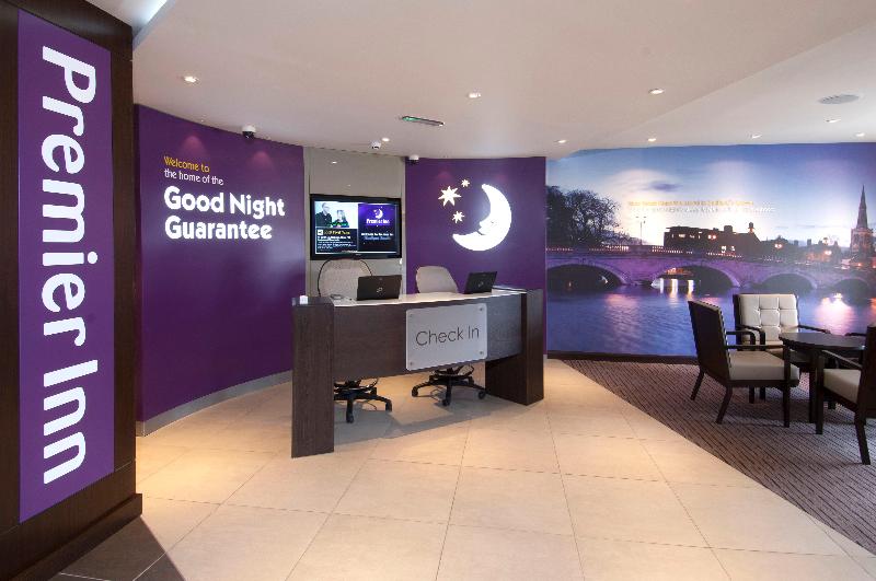 Premier Inn Bedford South - A421 - Lobi