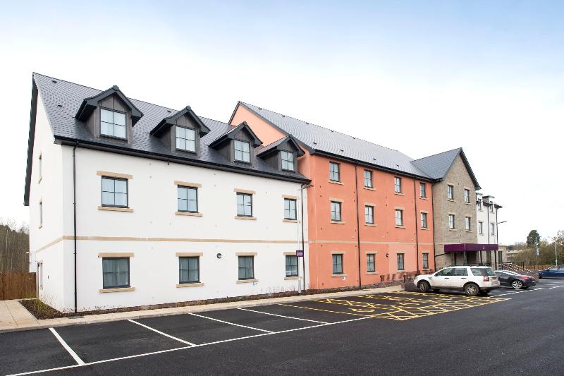 Premier Inn Monmouth - Genel