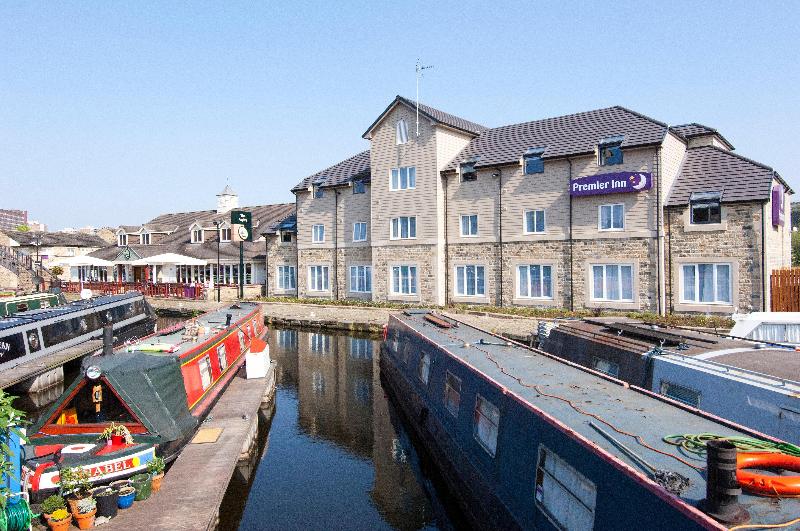 Premier Inn Huddersfield Central - Genel