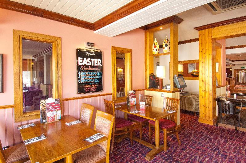 Premier Inn Huddersfield Central - Restoran