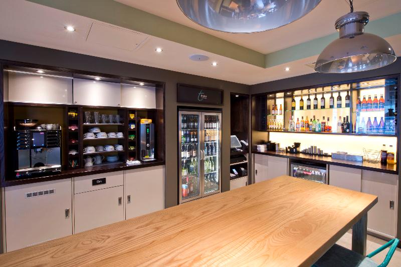 Premier Inn Harrogate South - Bar