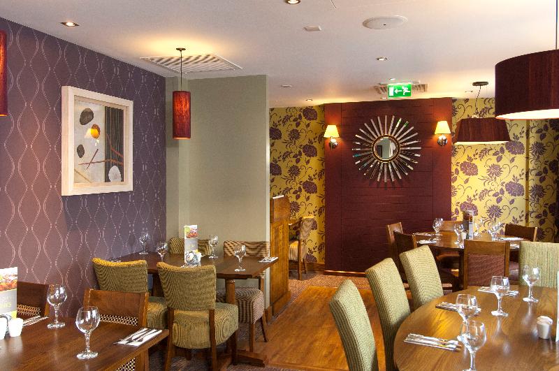 Premier Inn Harrogate South - Restoran