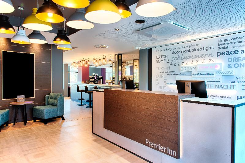 Premier Inn Lübeck City Stadtgraben - Lobi