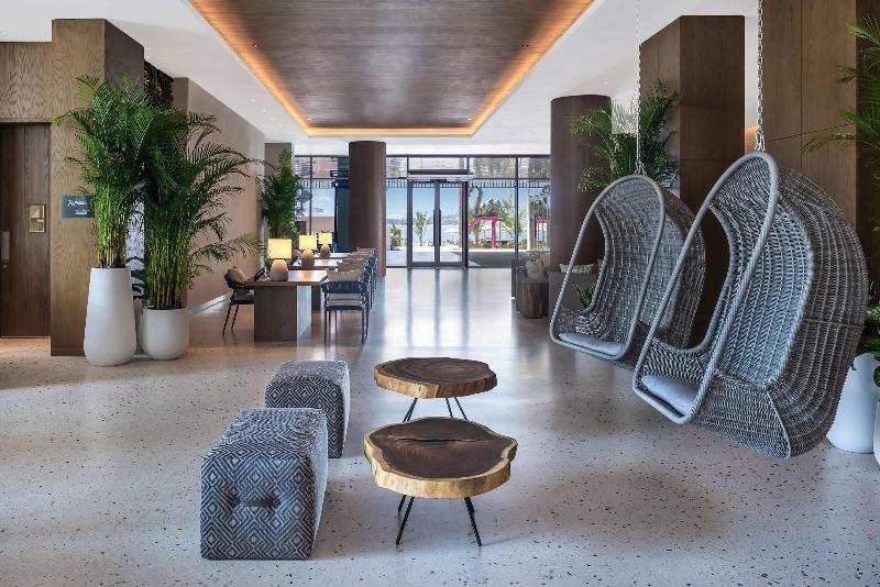 Radisson Beach Resort Palm Jumeirah - Lobi