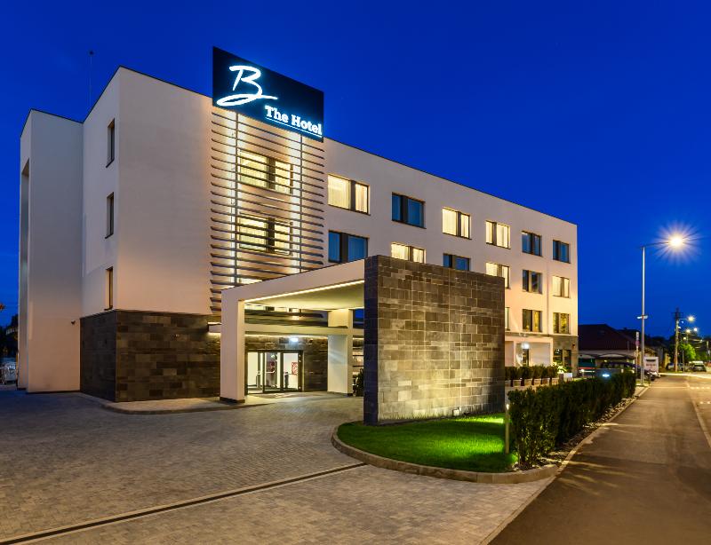 B The Hotel - Genel