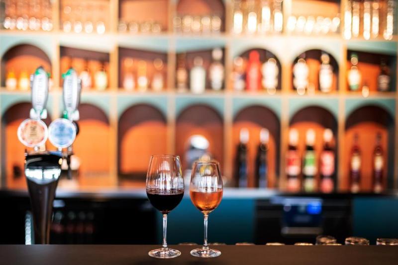 B&B HOTEL Nyon - Bar