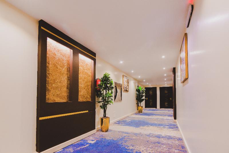 Golden Ship Hotel - Genel