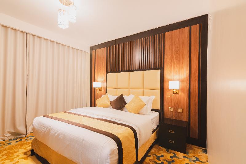 Golden Ship Hotel - Genel