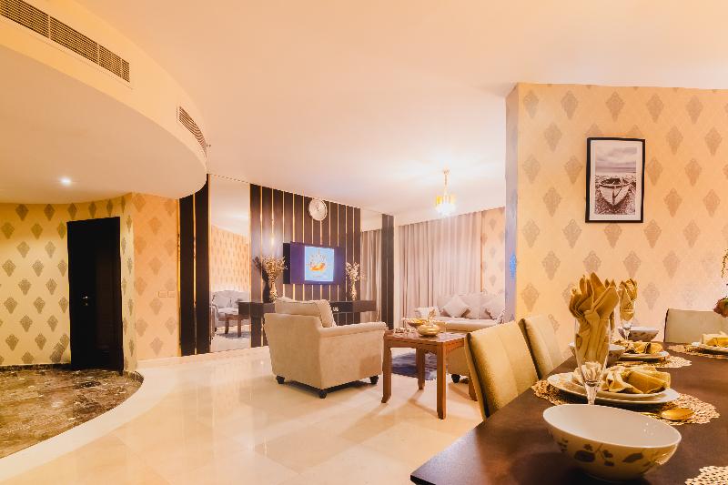 Golden Ship Hotel - Genel