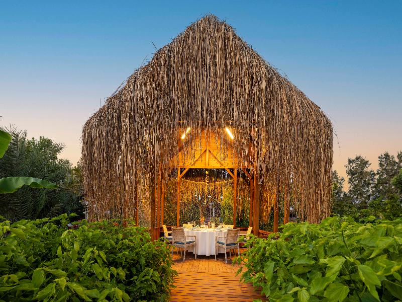 Concorde De Luxe Resort - Restoran