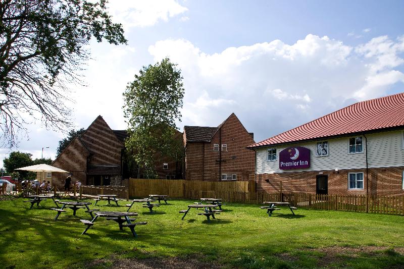 Premier Inn London Twickenham East - Genel