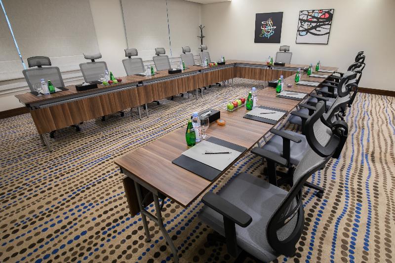 Wirgan Hotel Al Aziziyah - Toplantı