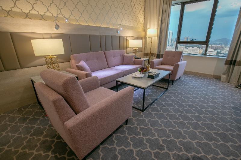 Wirgan Hotel Al Aziziyah - Oda