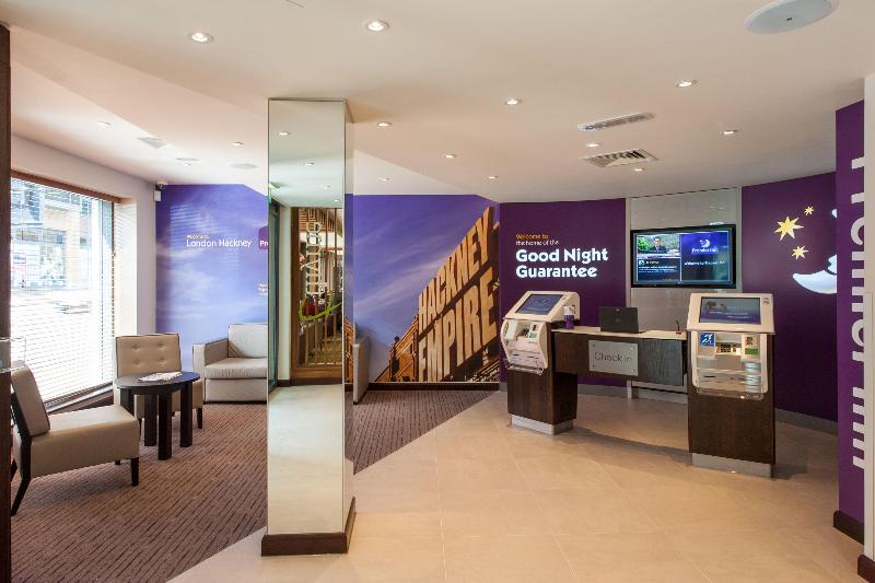 Premier Inn London Hackney - Lobi