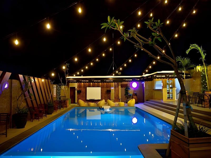 The Sato Hotel - Havuz