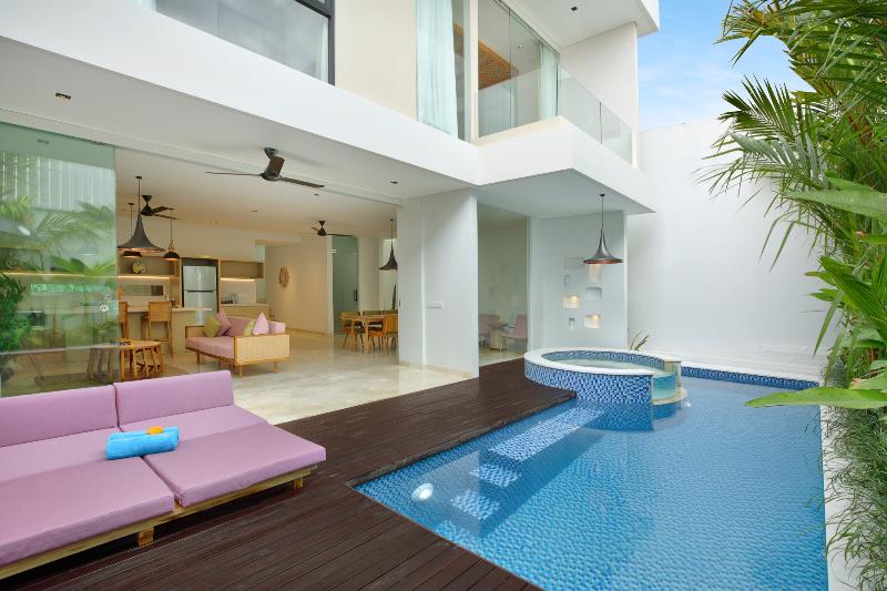 Eight Palms Villa Seminyak by Ini Vie Hospitality - Oda