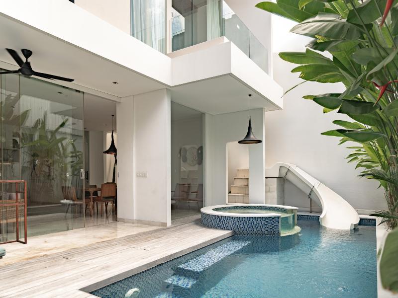 Eight Palms Villa Seminyak by Ini Vie Hospitality - Havuz