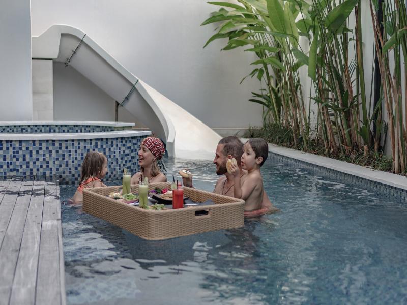 Eight Palms Villa Seminyak by Ini Vie Hospitality - Havuz
