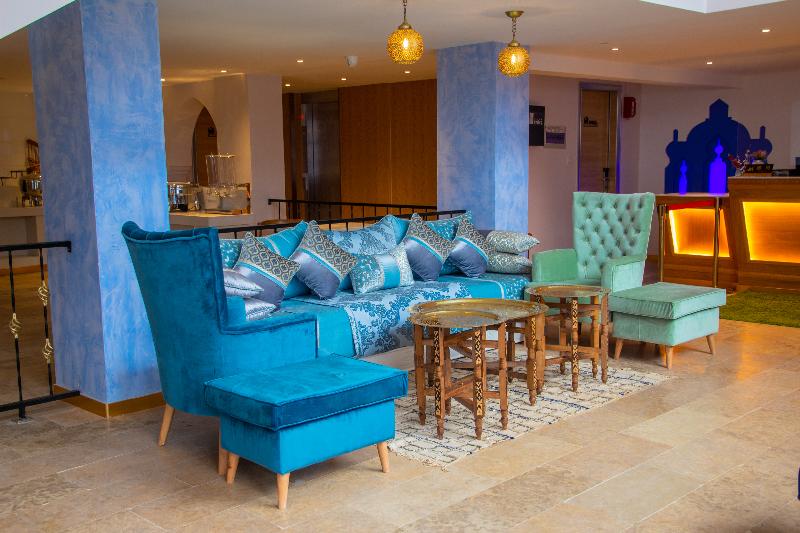 Vancii Hotel - Lobi