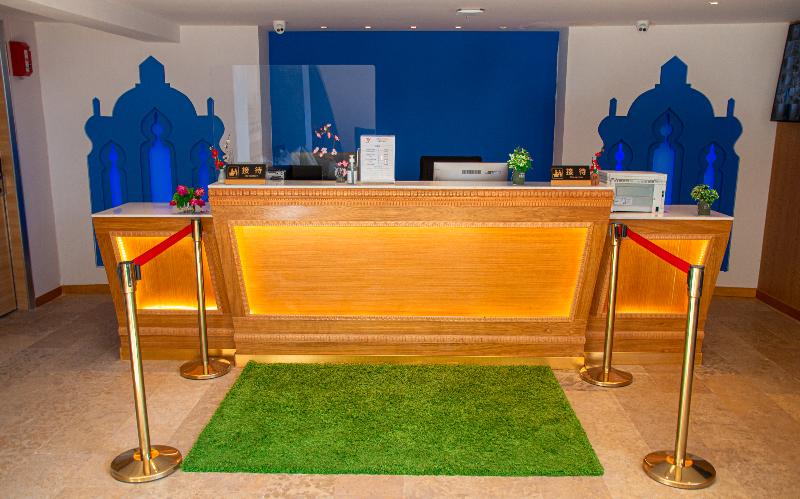 Vancii Hotel - Lobi