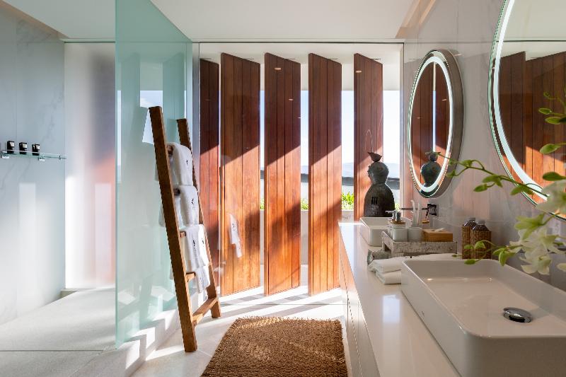 Kerem Luxury Beachfront Villas - Oda