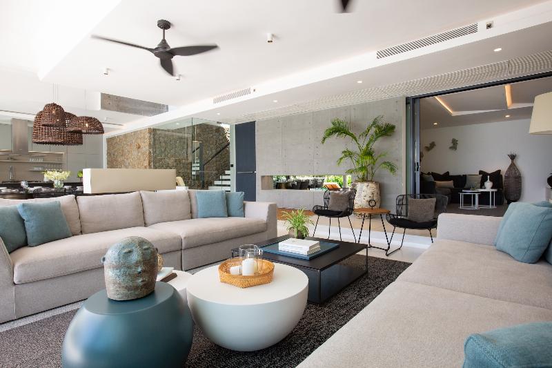 Kerem Luxury Beachfront Villas - Oda