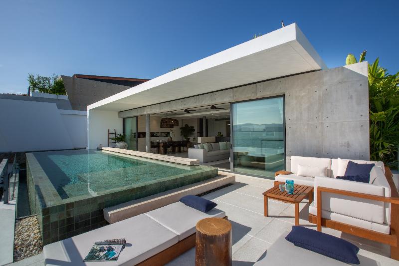 Kerem Luxury Beachfront Villas - Havuz