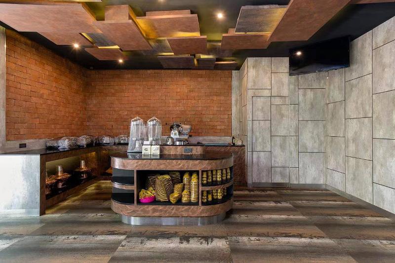 The NG Hotel by ZUZU - Restoran