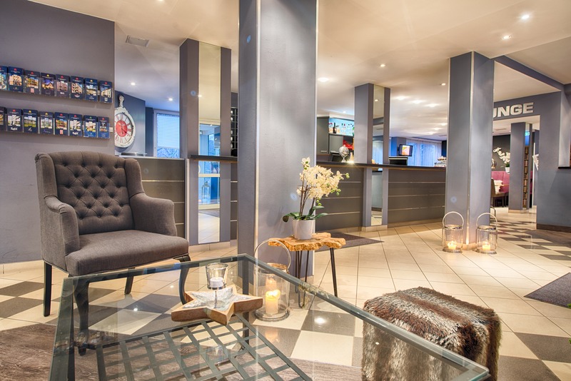 enjoy hotel Berlin City Messe - Lobi