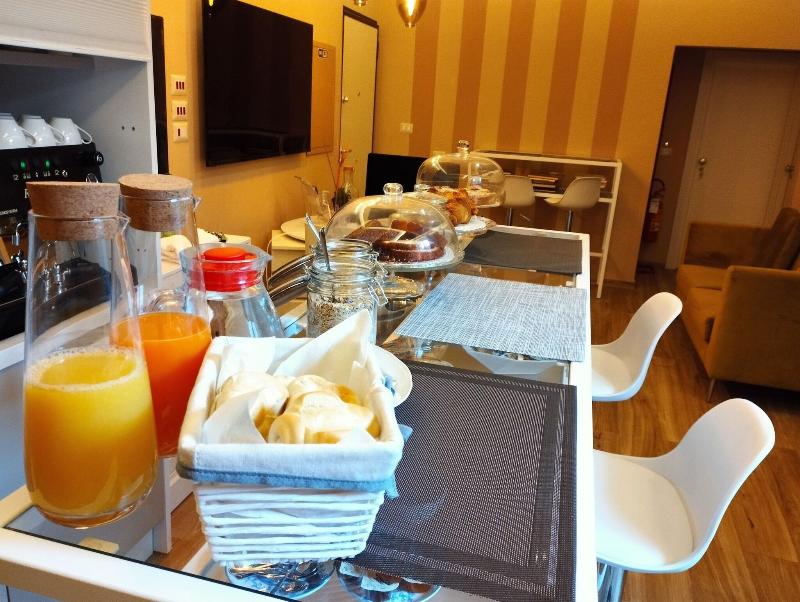Gogò Petit Hotel - Restoran